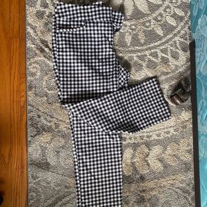 New York & Company 7th Avenue Suiting Company Black/White Plaid Pants!